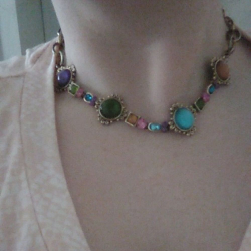 Jewelry - Picture 4 of 4